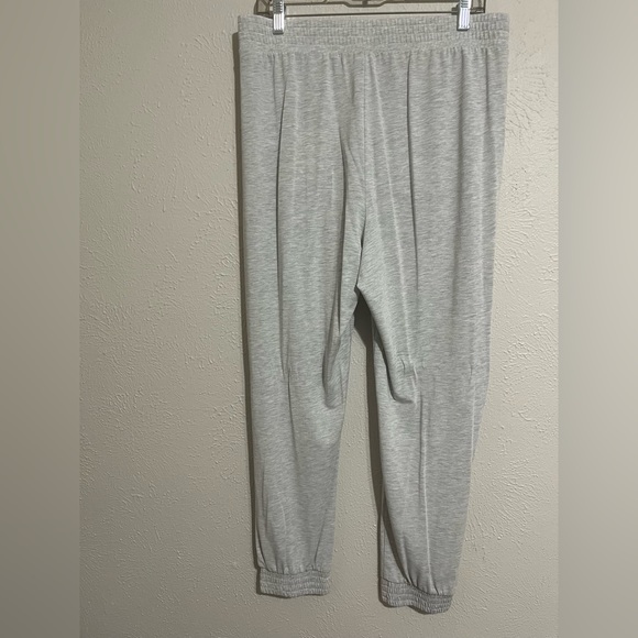 Express Joggers - Picture 5 of 6